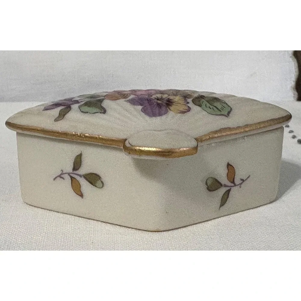 Lefton vintage china